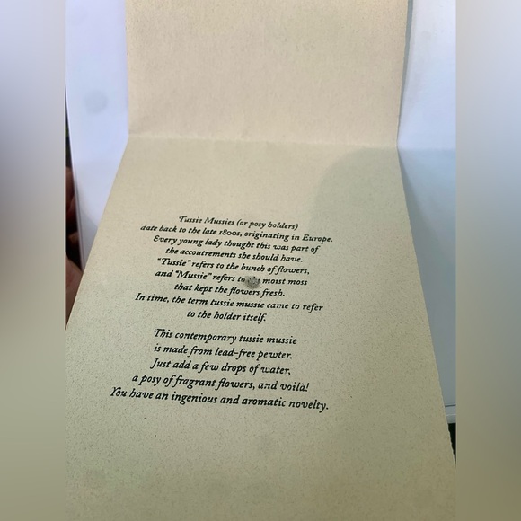 Brand New Old Stock Pear Shaped Lead Free Pewter Tussie Mussie Posy Holder Pin - Picture 4 of 15